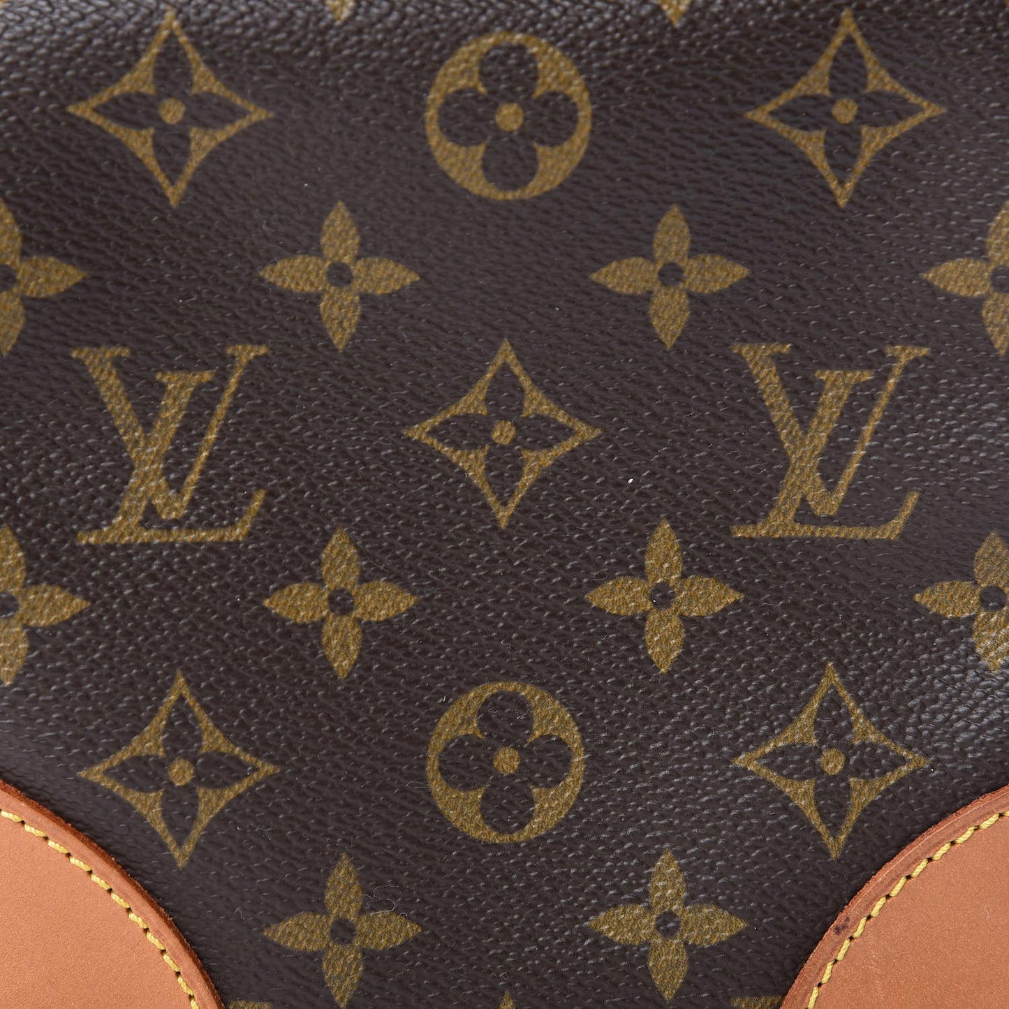 Monogram Amazone