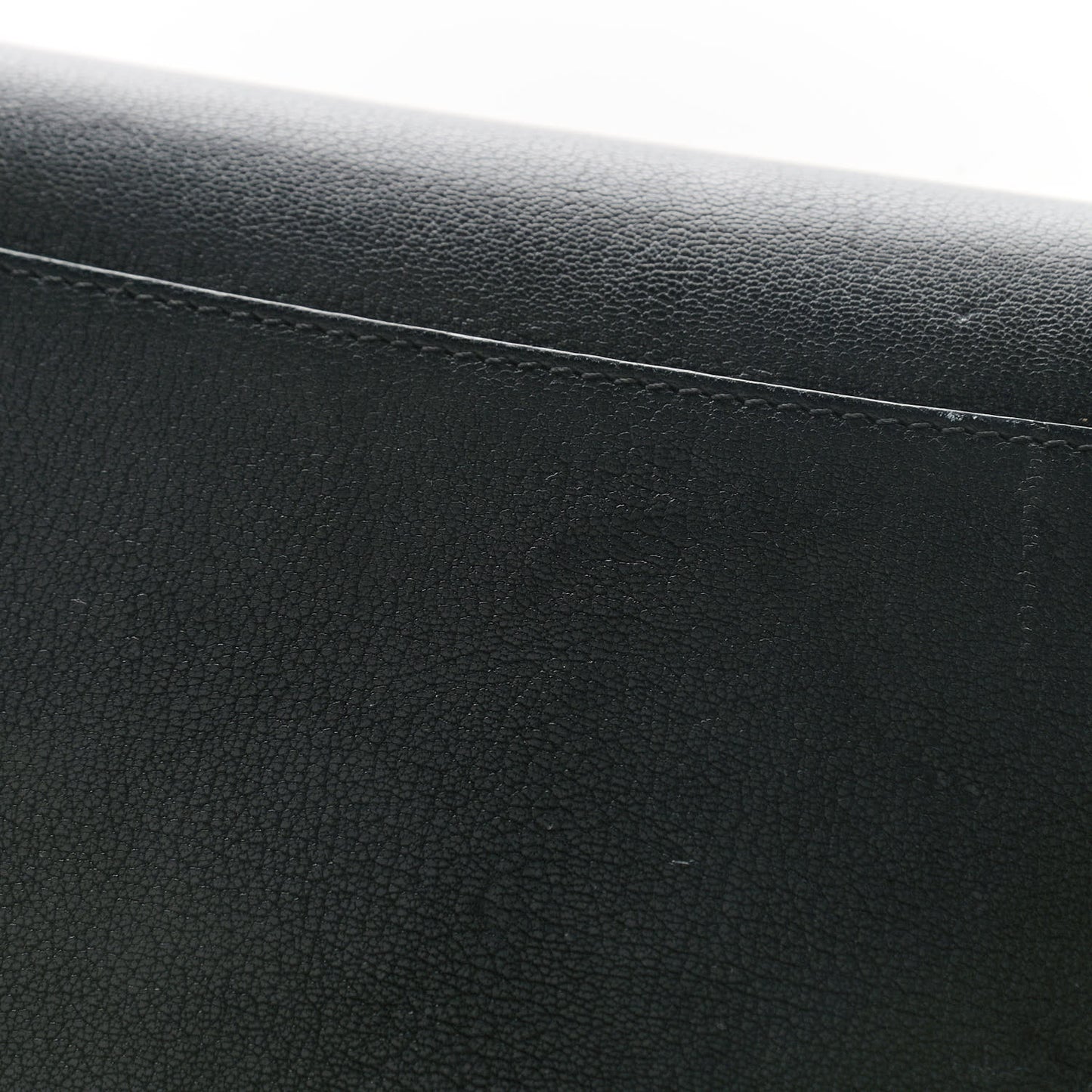 Sugar Goatskin Medium Antigona Black