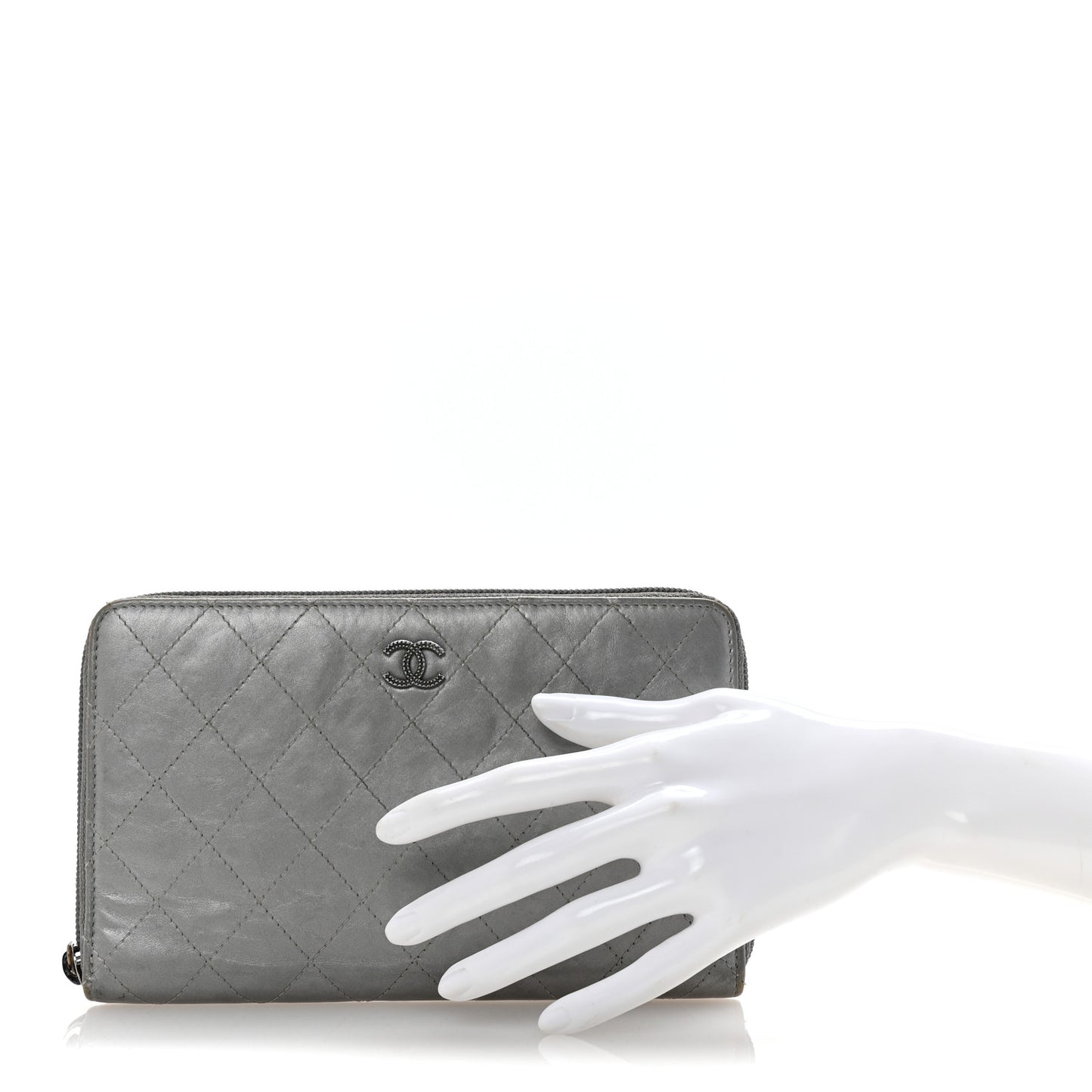 Metallic Aged Calfskin Quilted Palette Large Zip Around Organizer Wallet Silver