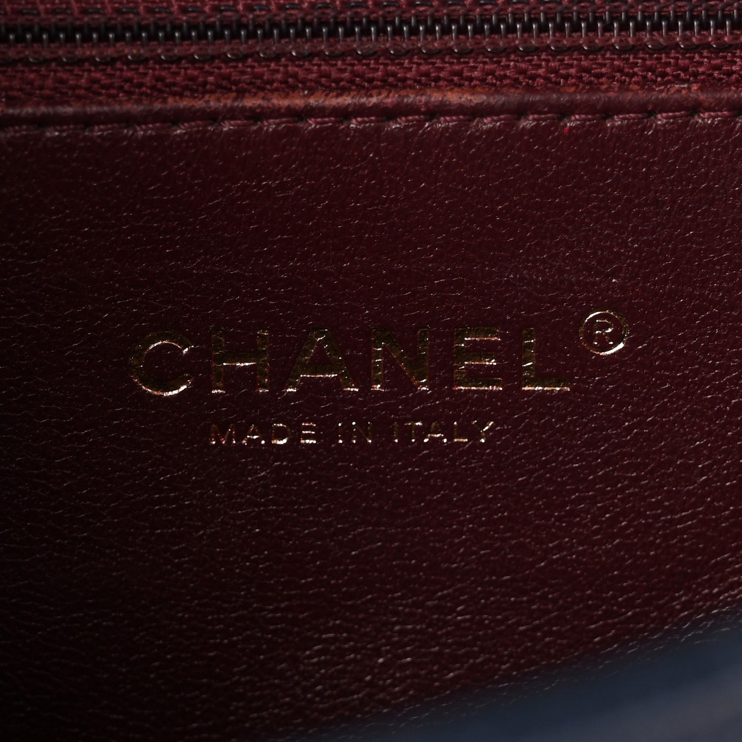 Caviar Quilted Small CC Filigree Flap Navy Black