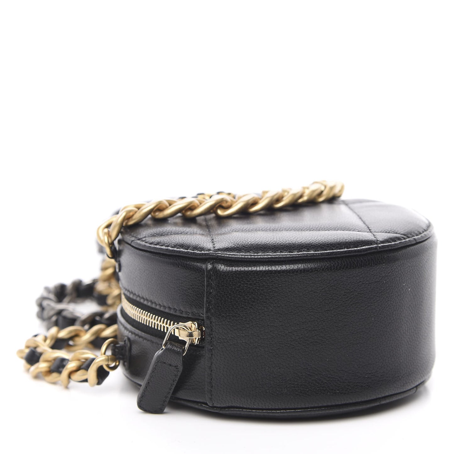 Shiny Goatskin Quilted 19 Round Clutch With Chain Black