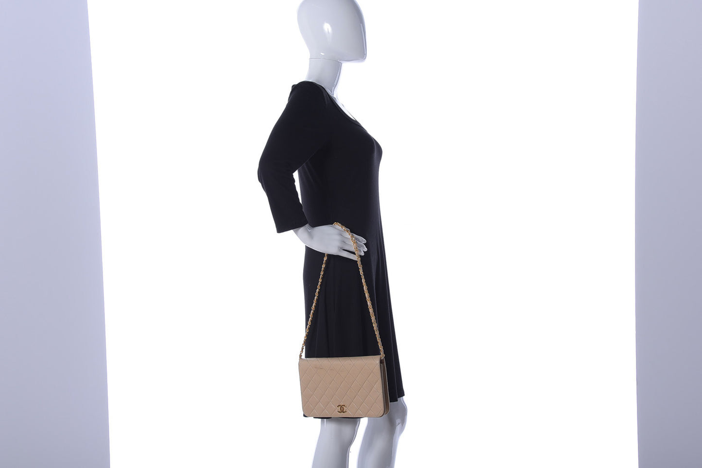 Lambskin Quilted Small Single Flap Beige