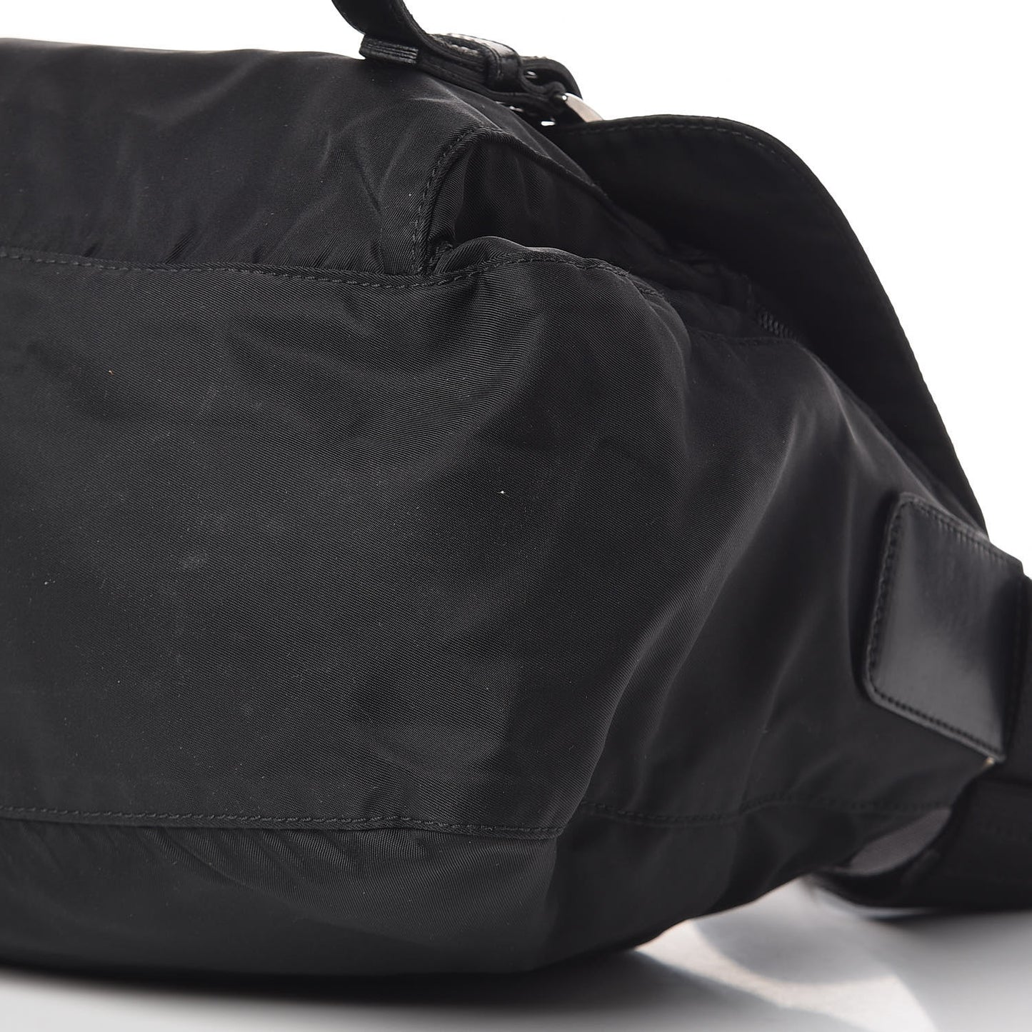 Nylon Vela Sport Messenger Bag Black