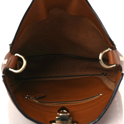 Valentino Garavani Pebbled Calfskin Small Rockstud Flip-Lock Messenger Bag Light Cuir 5 of 7