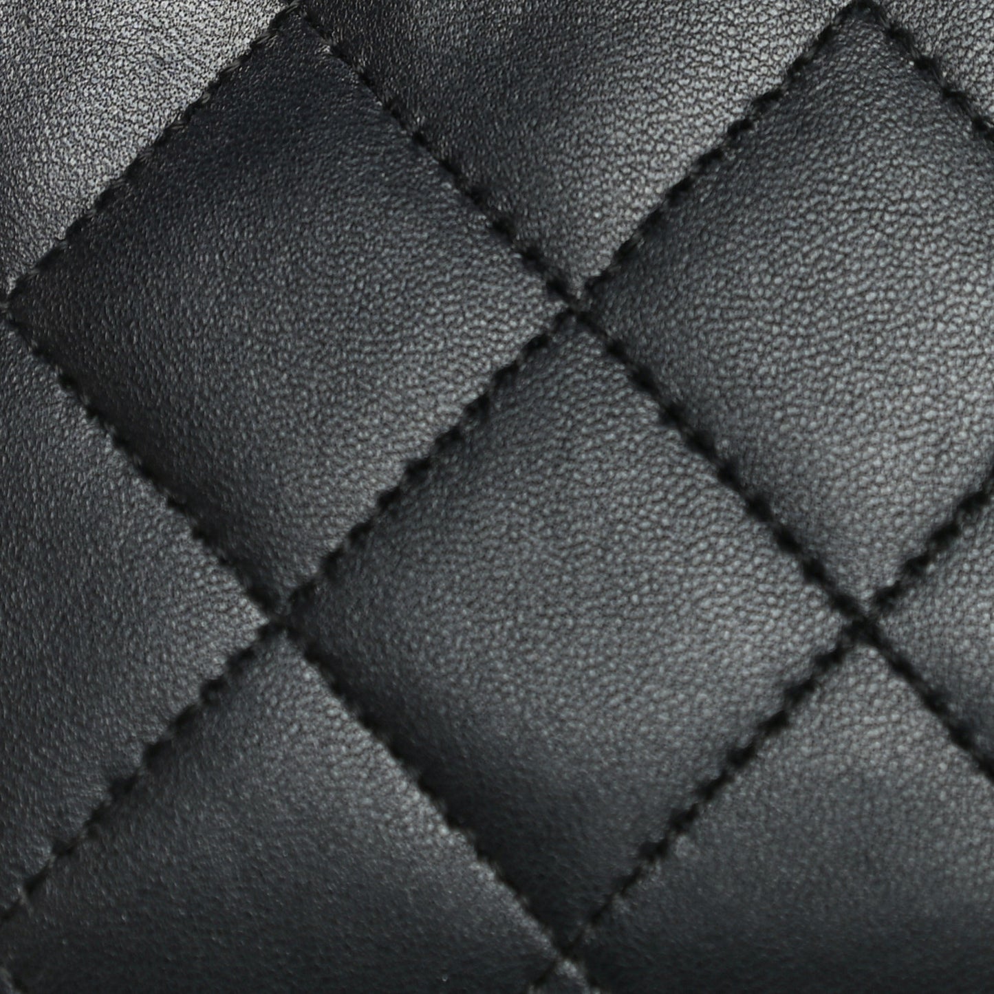 Lambskin Quilted Wallet On Chain WOC Black
