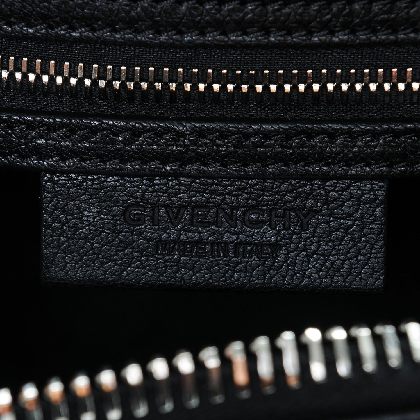 Sugar Goatskin Small Antigona Black