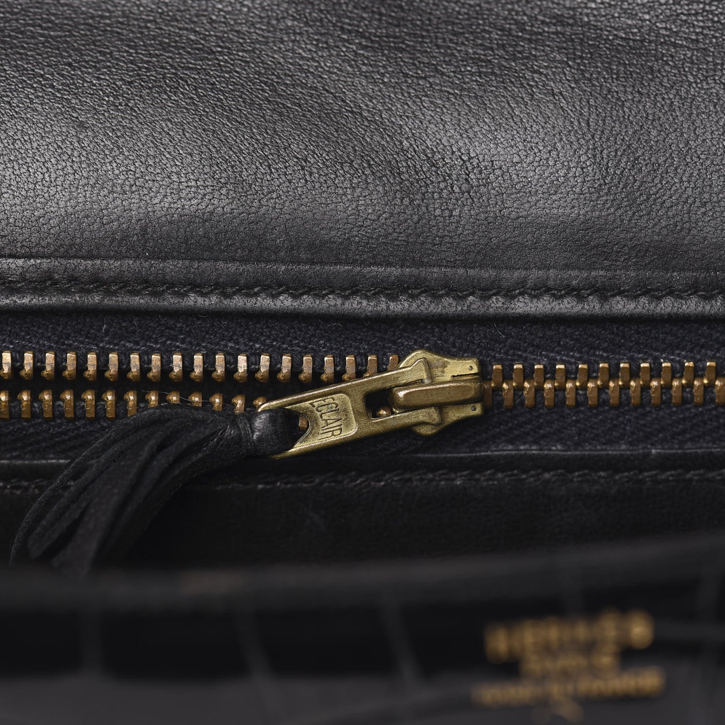 Shiny Porosus Crocodile Constance 23 Black