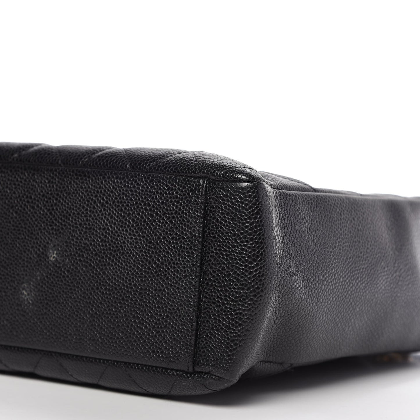 Caviar Quilted Petit Shopping Tote PST Black