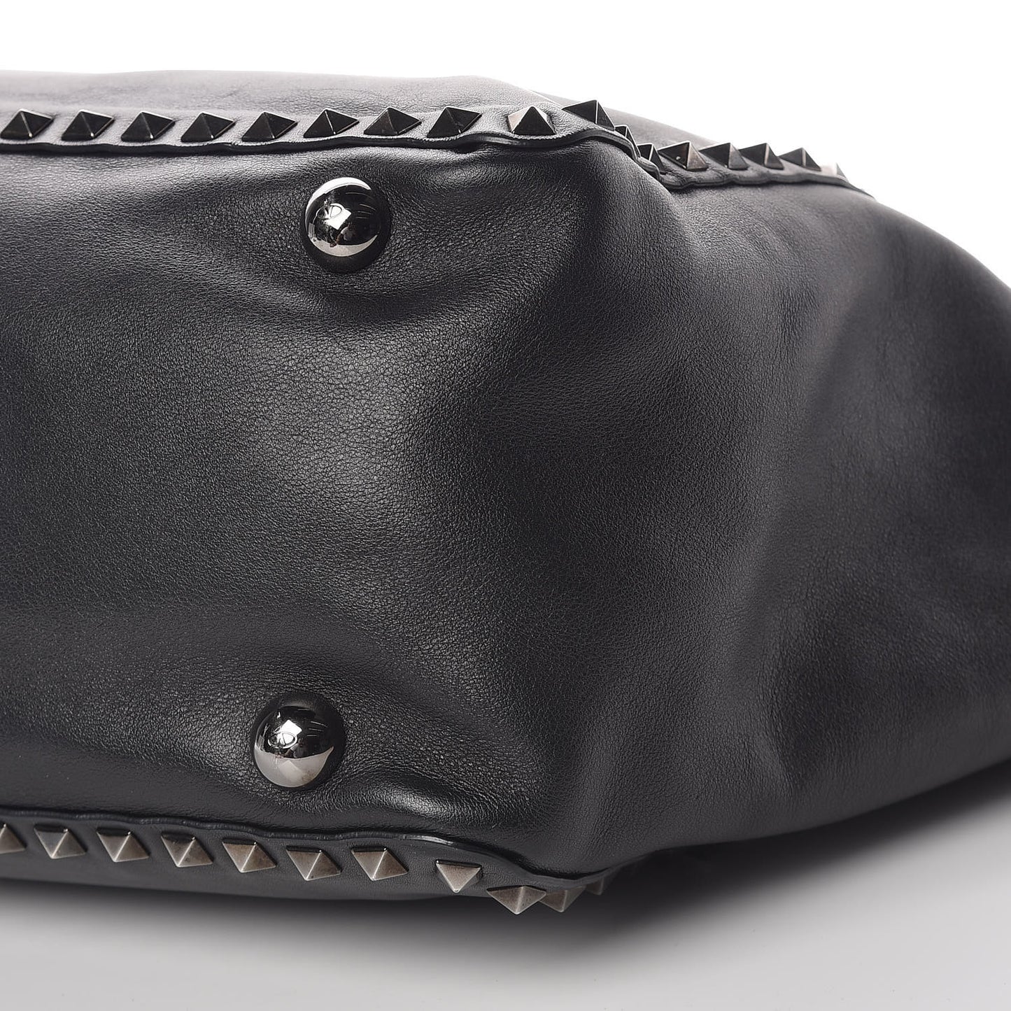 Vitello Medium Rockstud Tote Black
