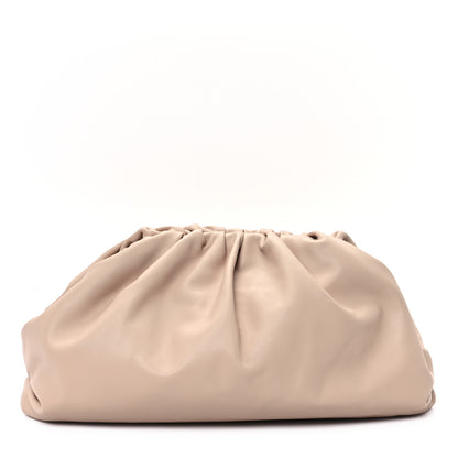 Bottega Veneta Smooth Butter Calf The Pouch Oversized Clutch Plaster 1 of 10
