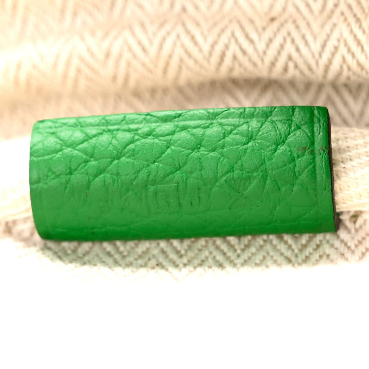 Taurillon Clemence Victoria II 35 Bambou