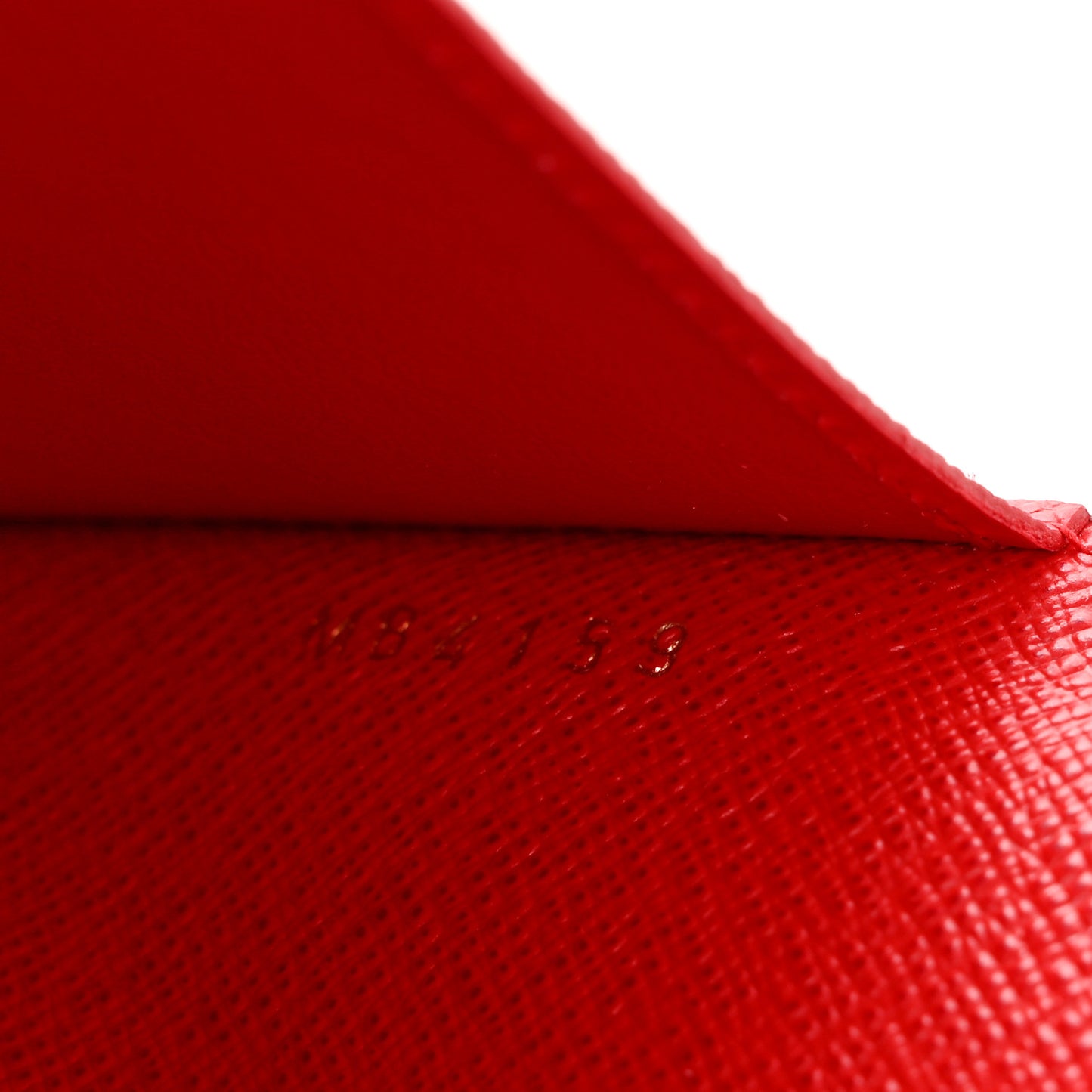 Monogram 2019 Christmas Animation Passport Cover Rouge