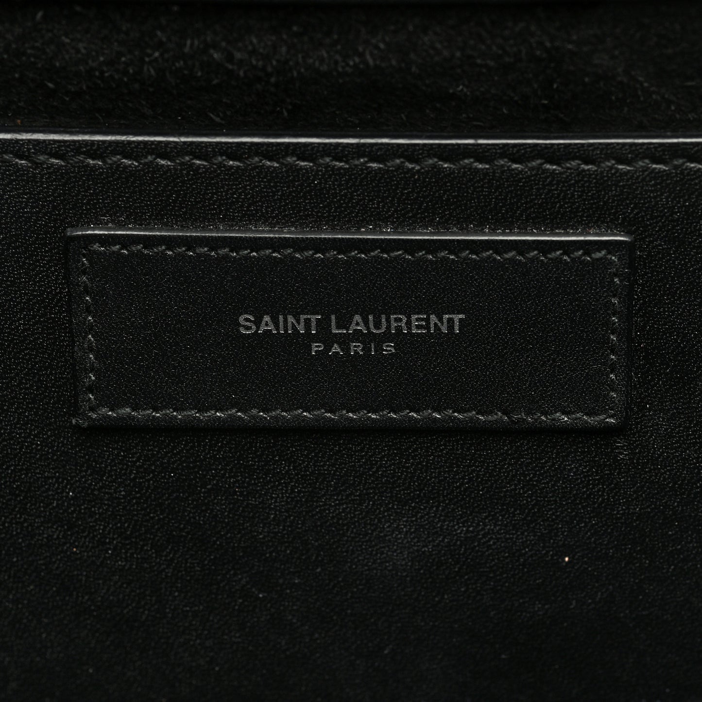 Calfskin Medium Classic Betty Black