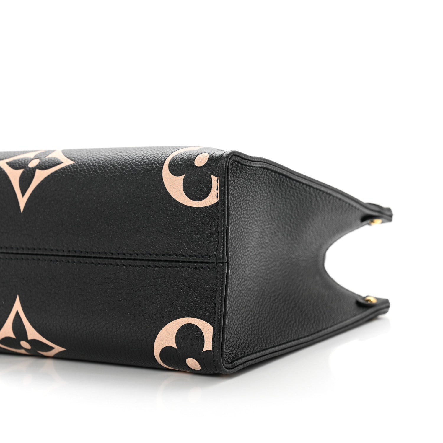 Louis Vuitton Empreinte Monogram Giant Onthego PM Black Beige 7 of 7