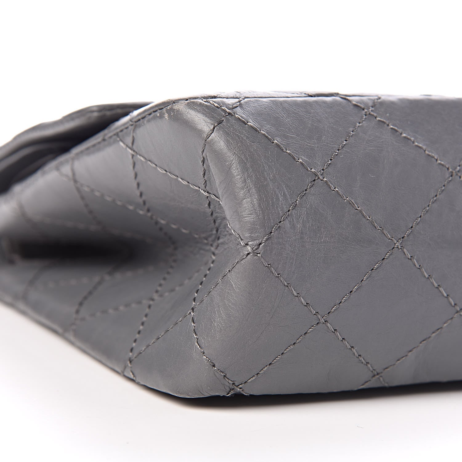 Chanel Aged Calfskin Quilted 2.55 Reissue 226 Flap Grey 9 of 20
