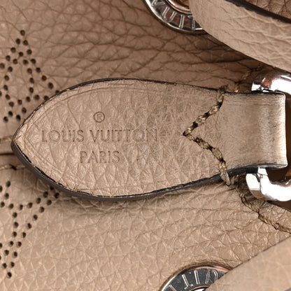 Louis Vuitton Mahina Bella Galet 6 of 12