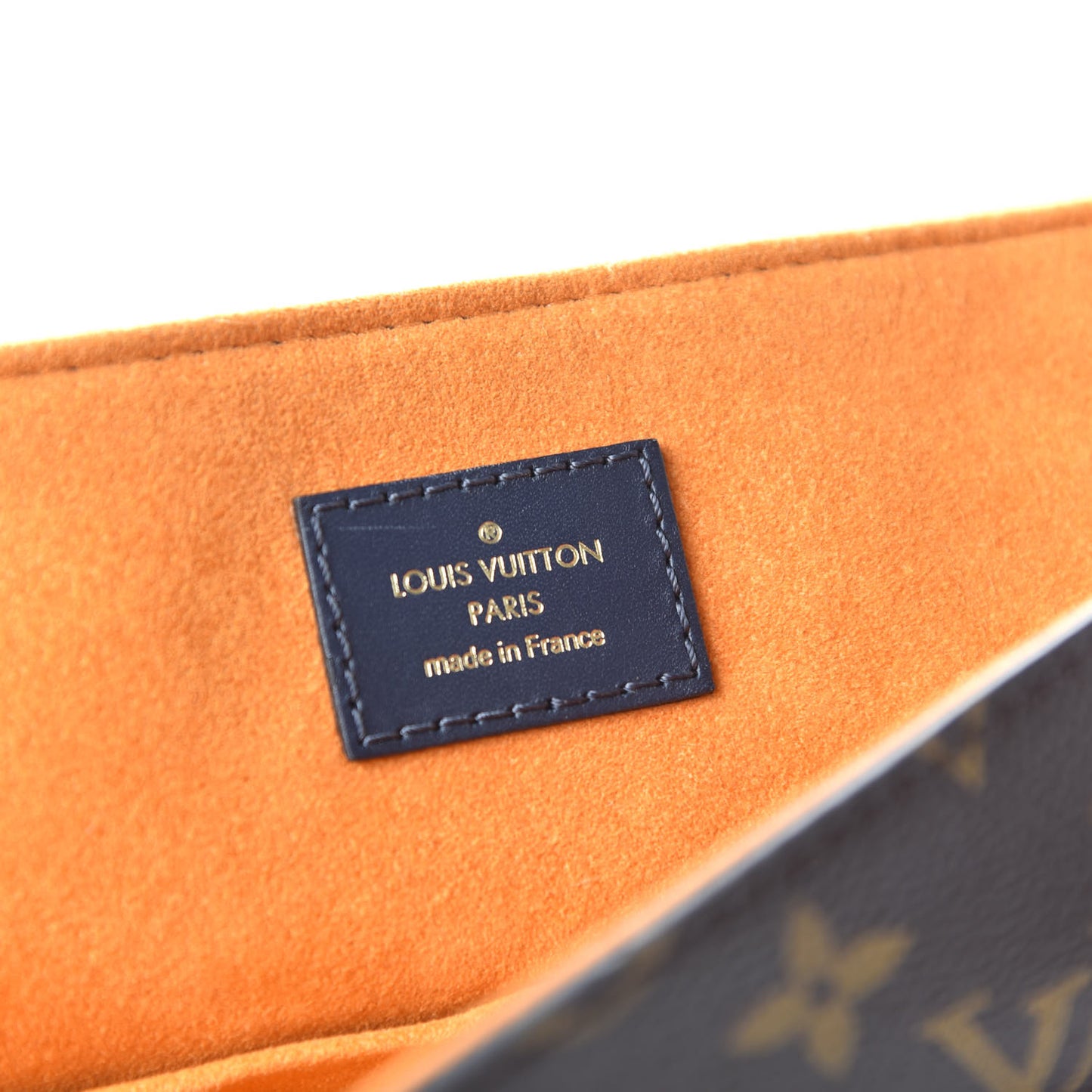 Monogram Beaubourg MM Safran Imperial