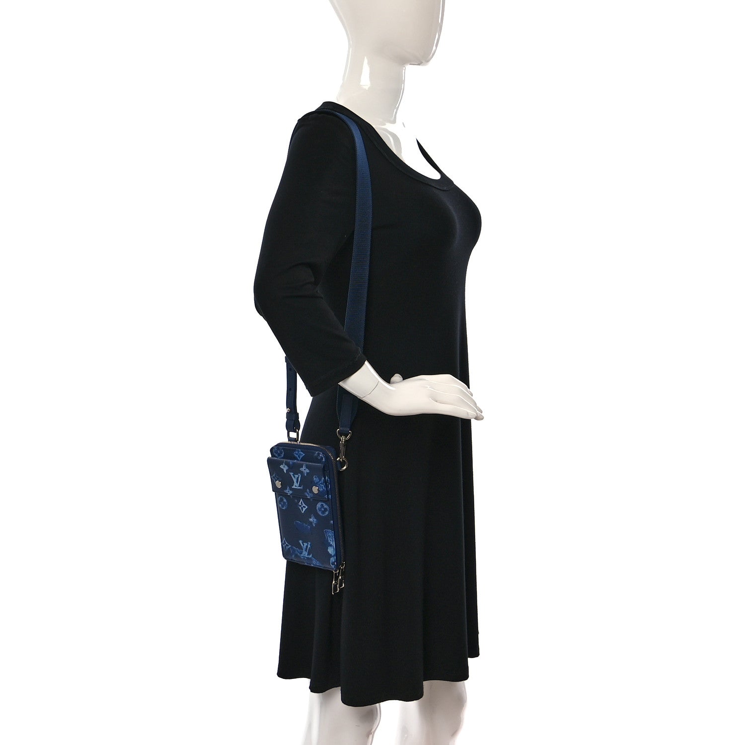 Louis Vuitton Monogram Ink Watercolor Phone Pouch Blue 2 of 8