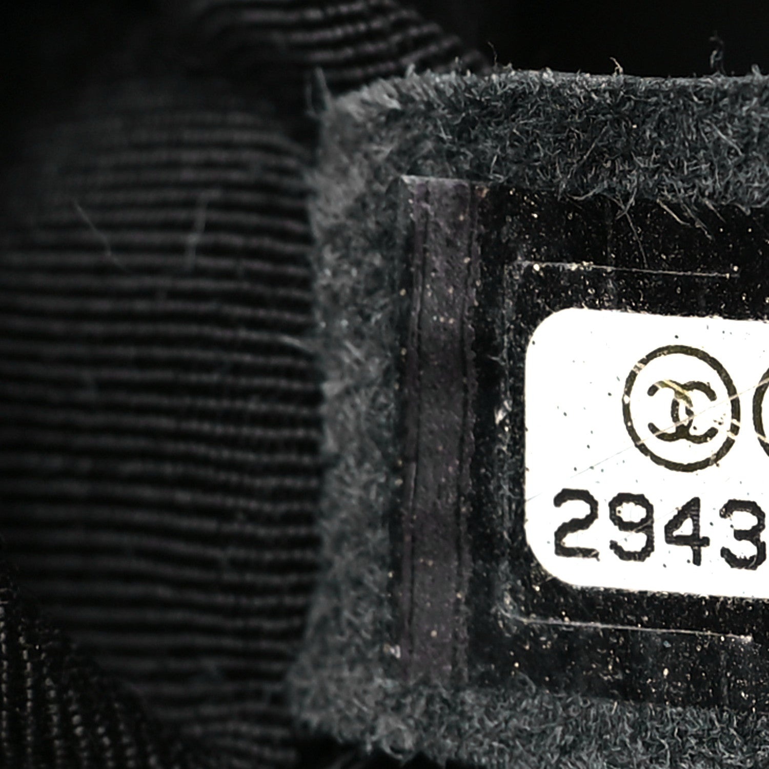 Chanel Caviar Chevron Quilted Medium Boy Flap Black 7 of 10