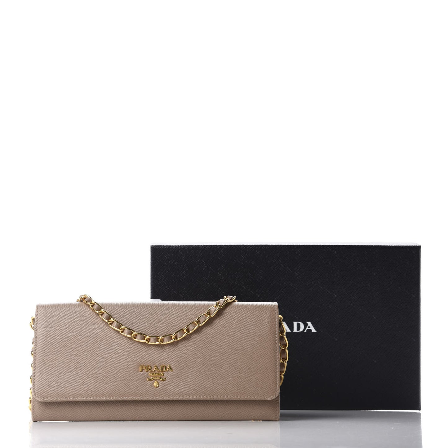 Saffiano Metal Oro Chain Wallet Cammeo