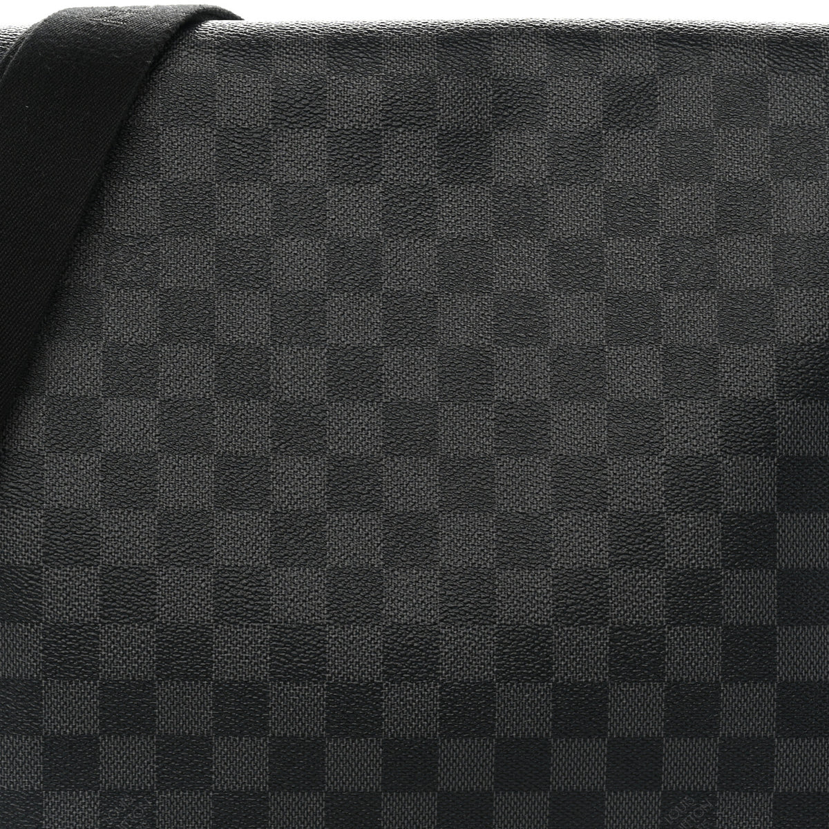 Louis Vuitton Damier Graphite Daniel GM 7 of 13