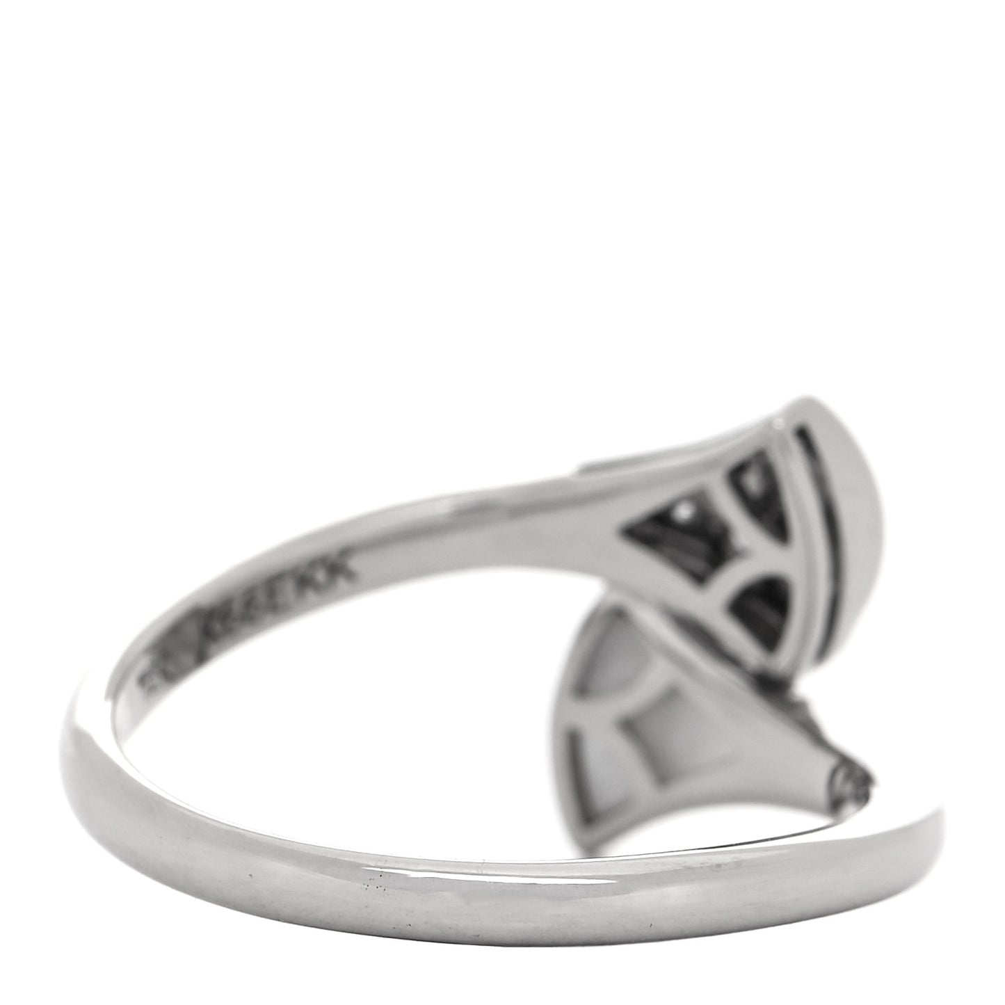 18K White Gold Diamond Mother of Pearl Divas' Dream Ring 54 6.75