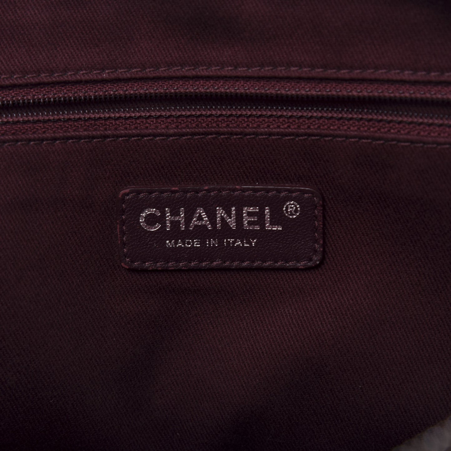 Aged Calfskin Jumbo New Portobello Flap Burgundy
