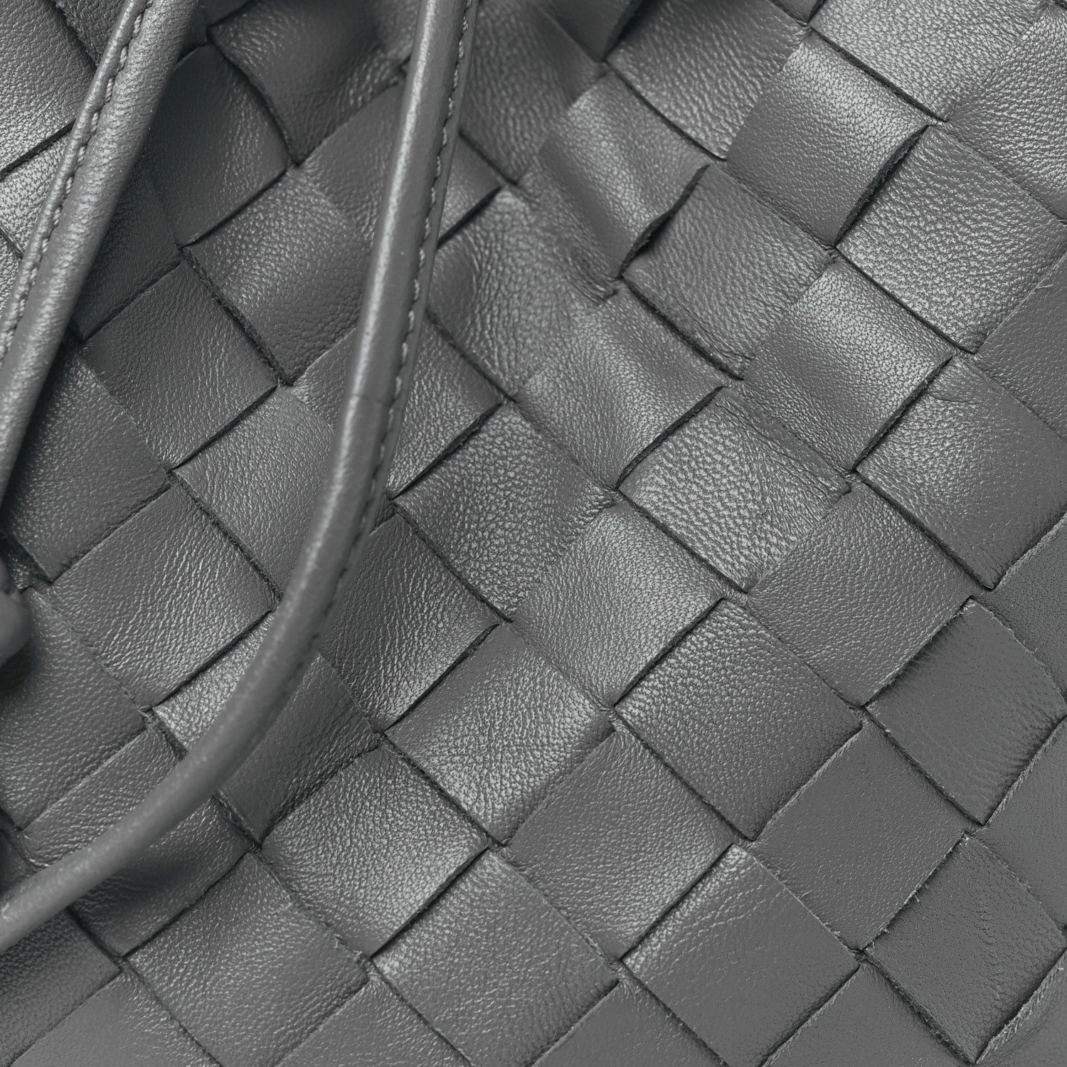 Bottega Veneta Nappa Intrecciato Small Drawstring Bucket Bag Thunder 7 of 9