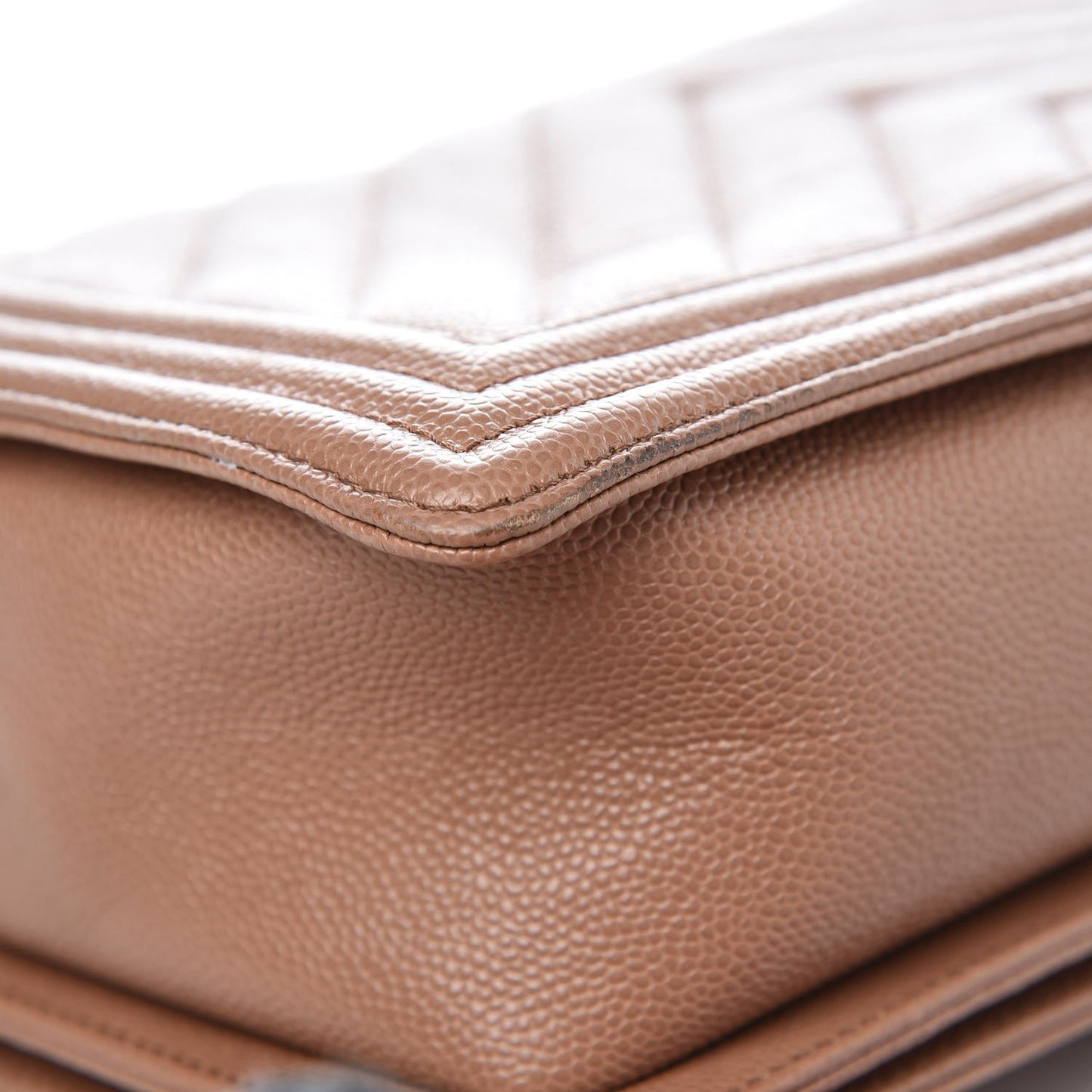 Caviar Chevron Quilted New Medium Boy Flap Light Brown
