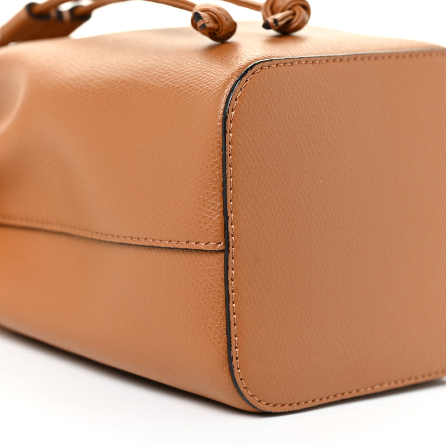 Vitello Cruise F is Fendi Mini Mon Tresor Bucket Bag Nocciola