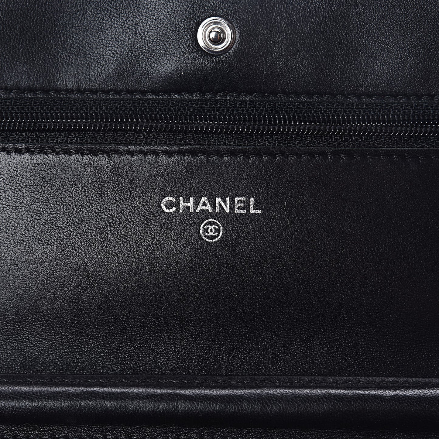 Lambskin Quilted Wallet On Chain WOC Black