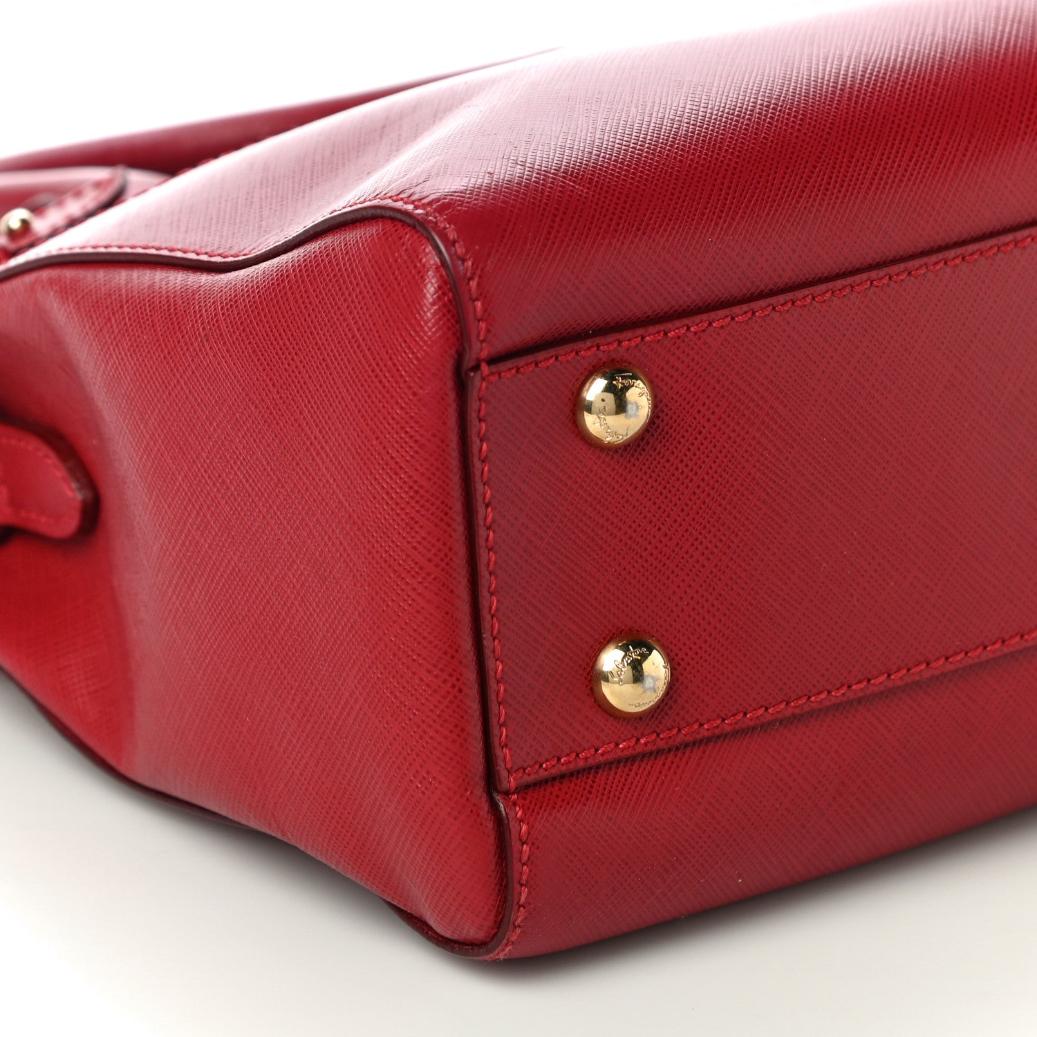 Salvatore Ferragamo Saffiano Beky Bag Rosso 8 of 9