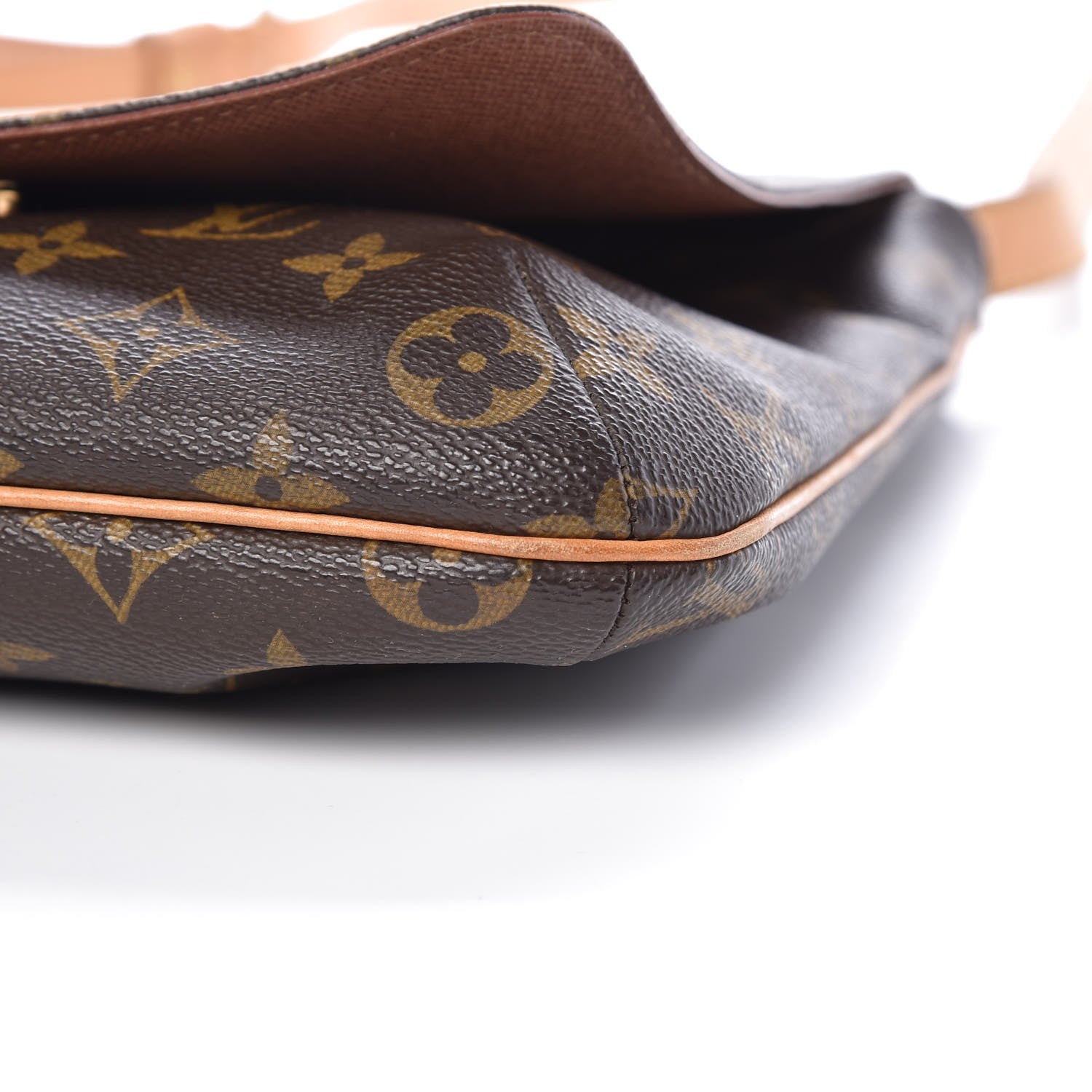 Louis Vuitton Monogram Musette Salsa 9 of 12