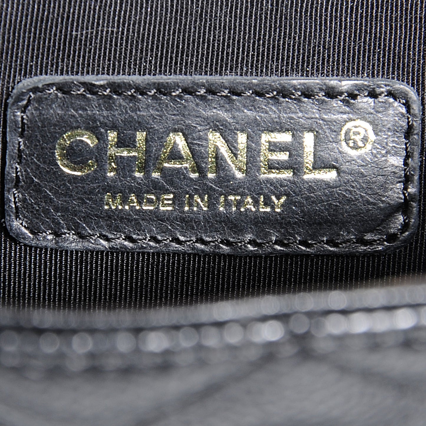 Caviar Petit Shopping Tote PST Black