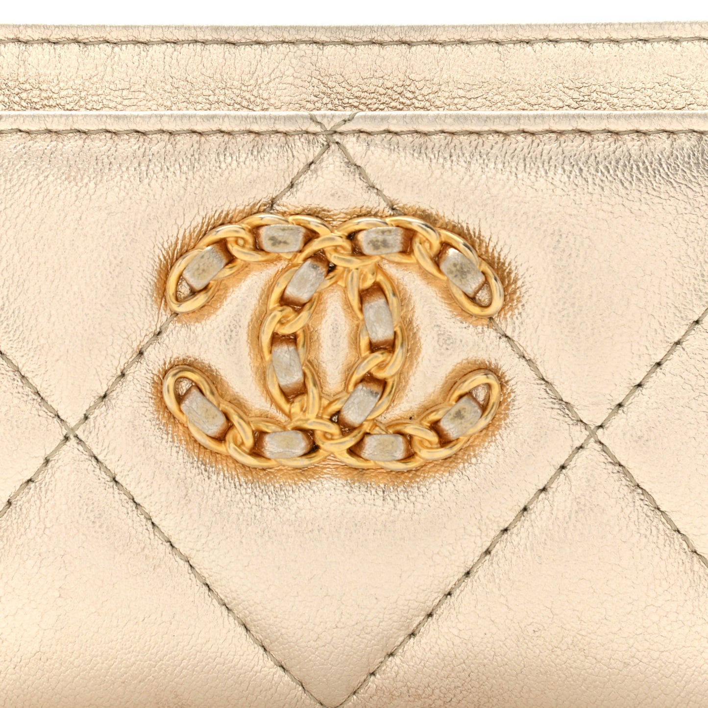 Metallic Lambskin Quilted Chanel 19 Card Holder Gold