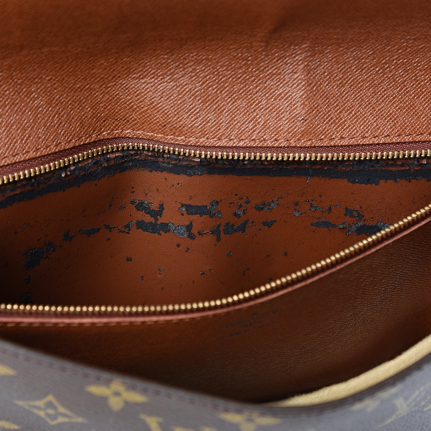 Monogram Pochette Enveloppe