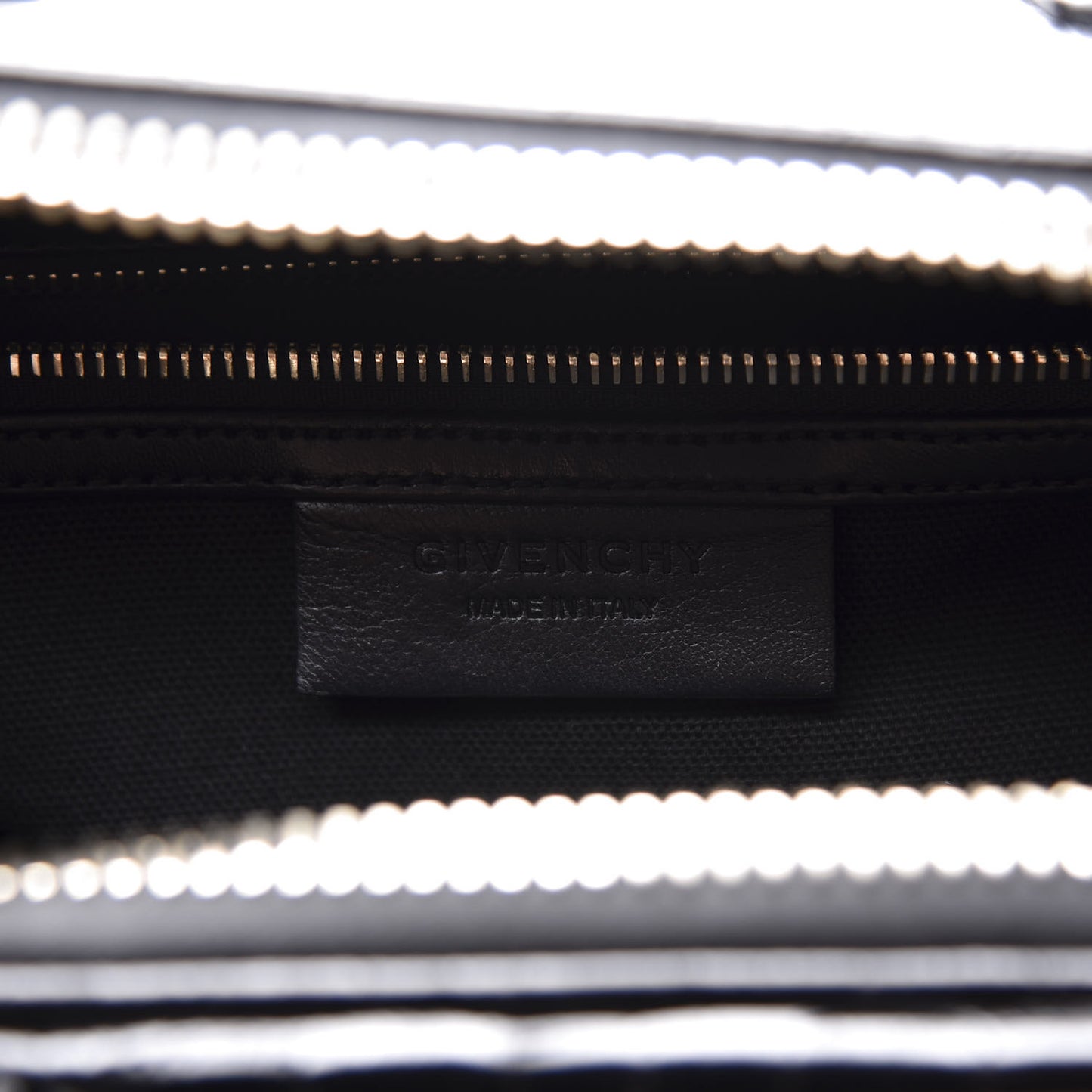 Calfskin Crocodile Embossed Small Antigona Black