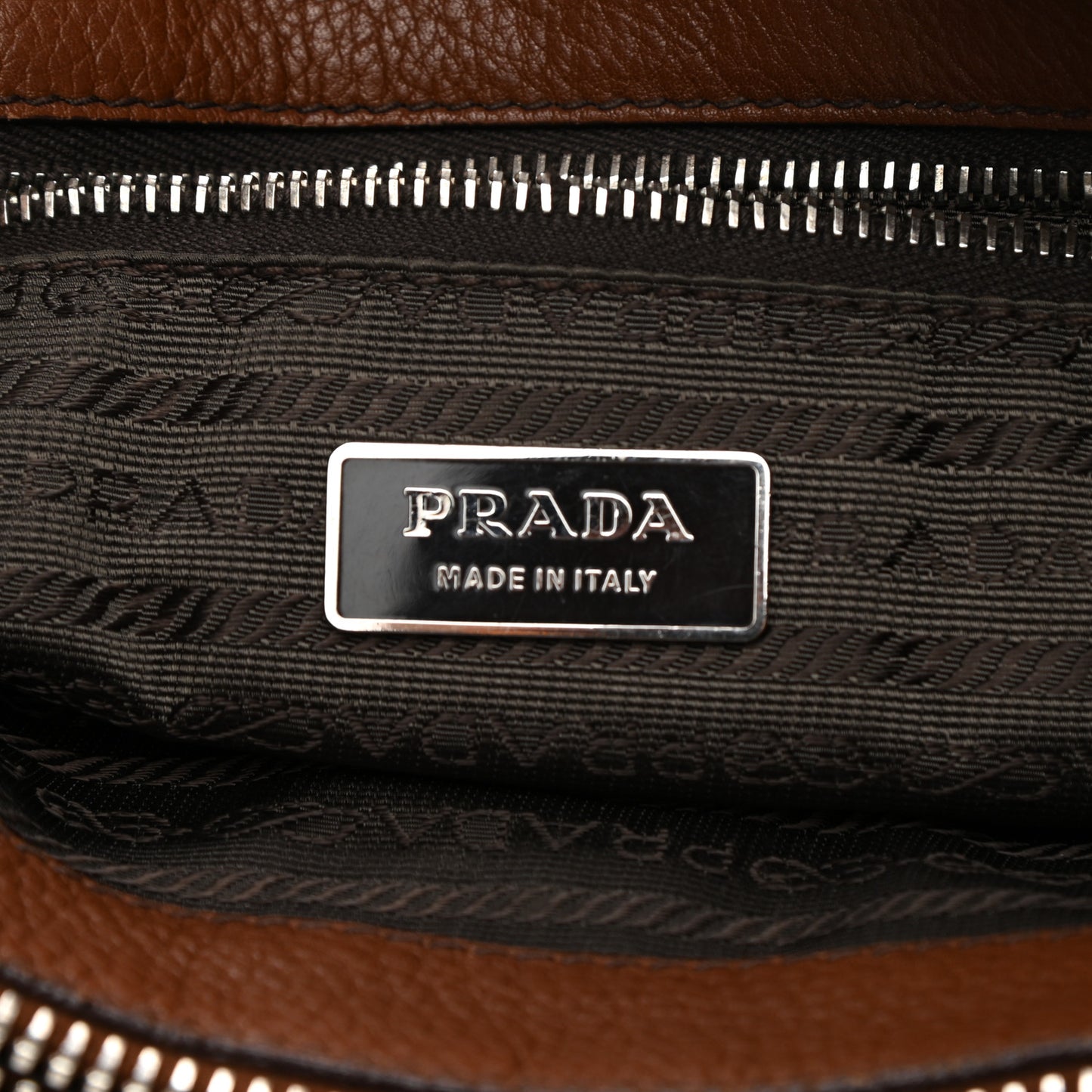Vitello Daino Buckle Shoulder Bag Tabacco