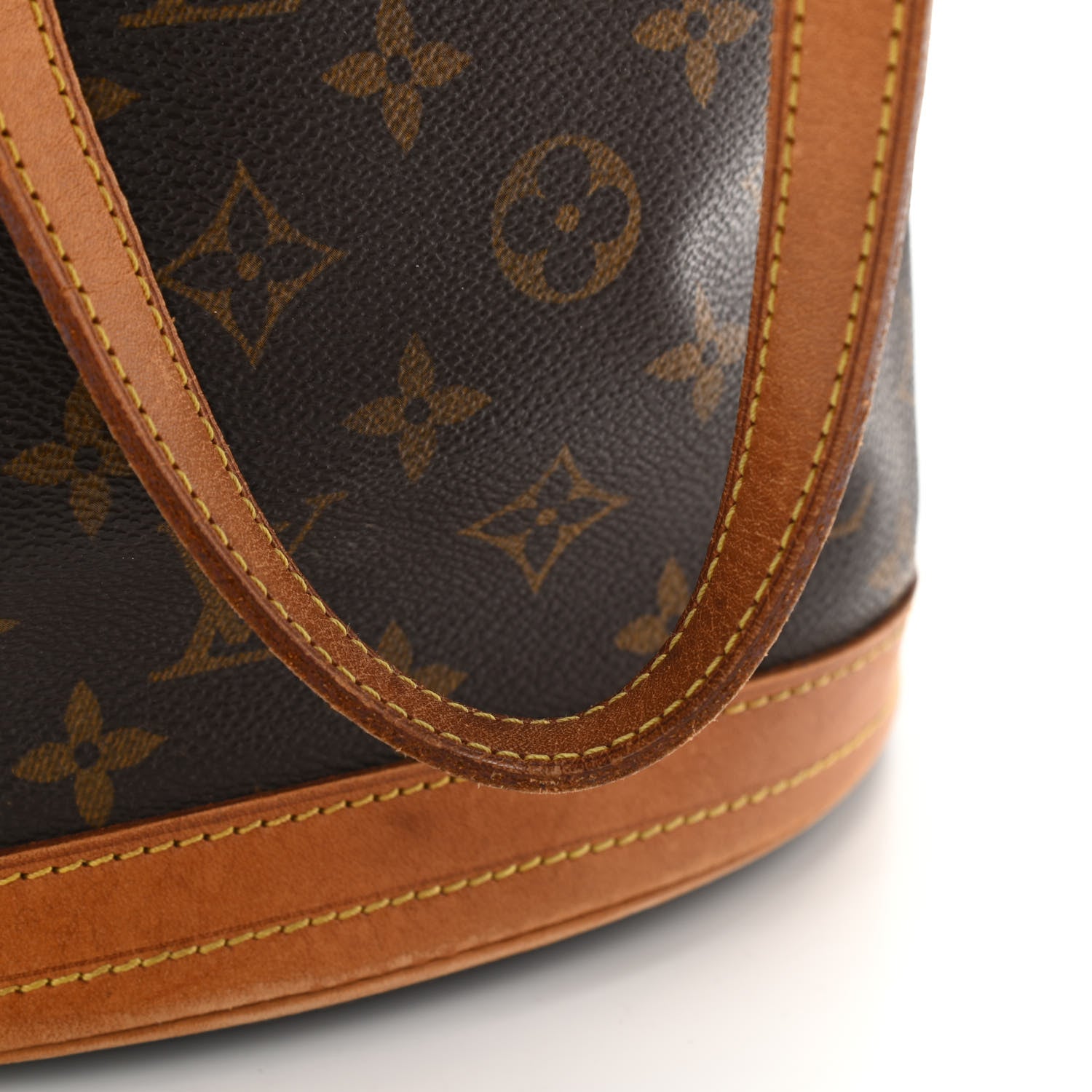 Louis Vuitton Monogram Petit Bucket 23 13 of 18