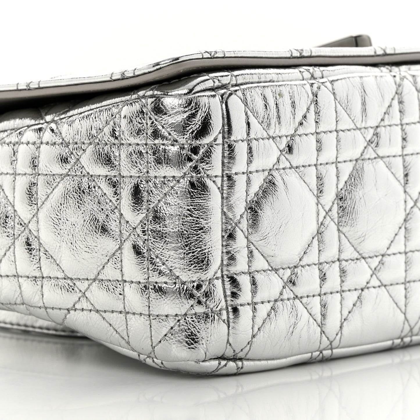 Metallic Calfskin Cannage Medium Caro Bag Argent