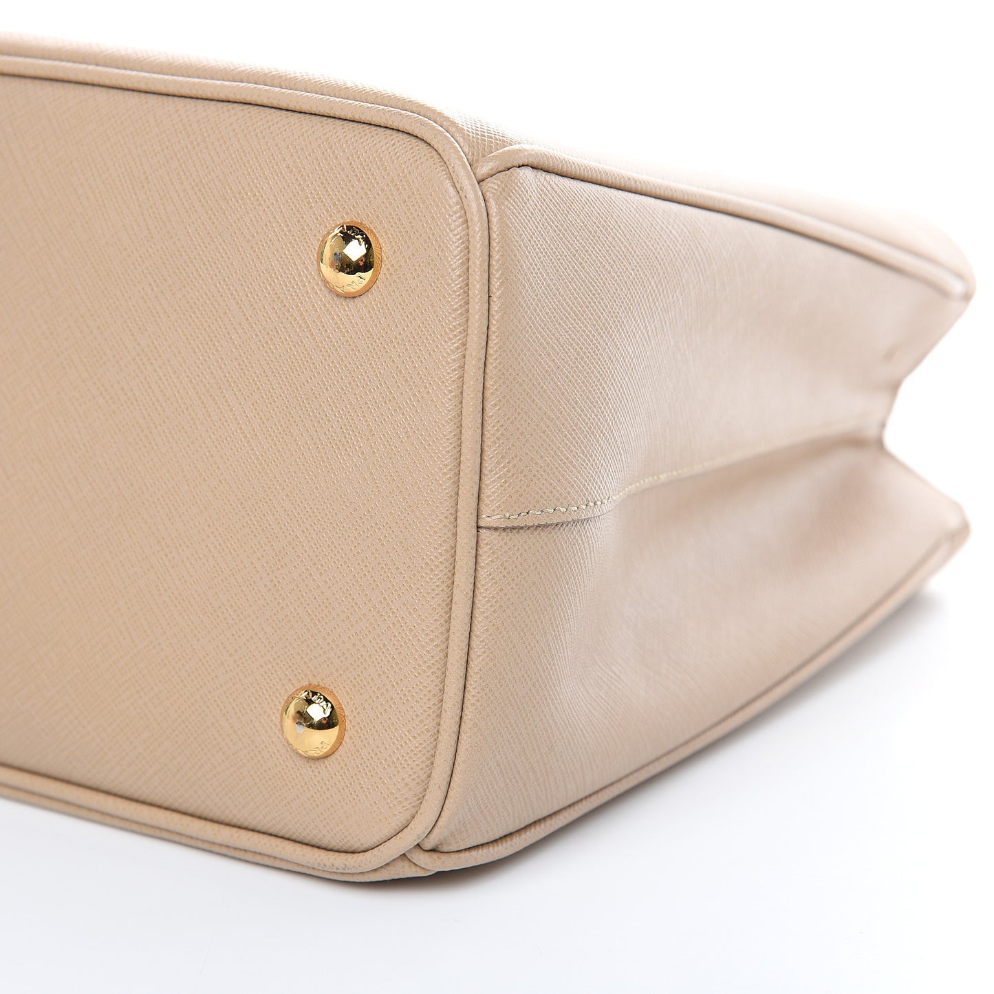 Saffiano Lux Medium Tote Sabbia