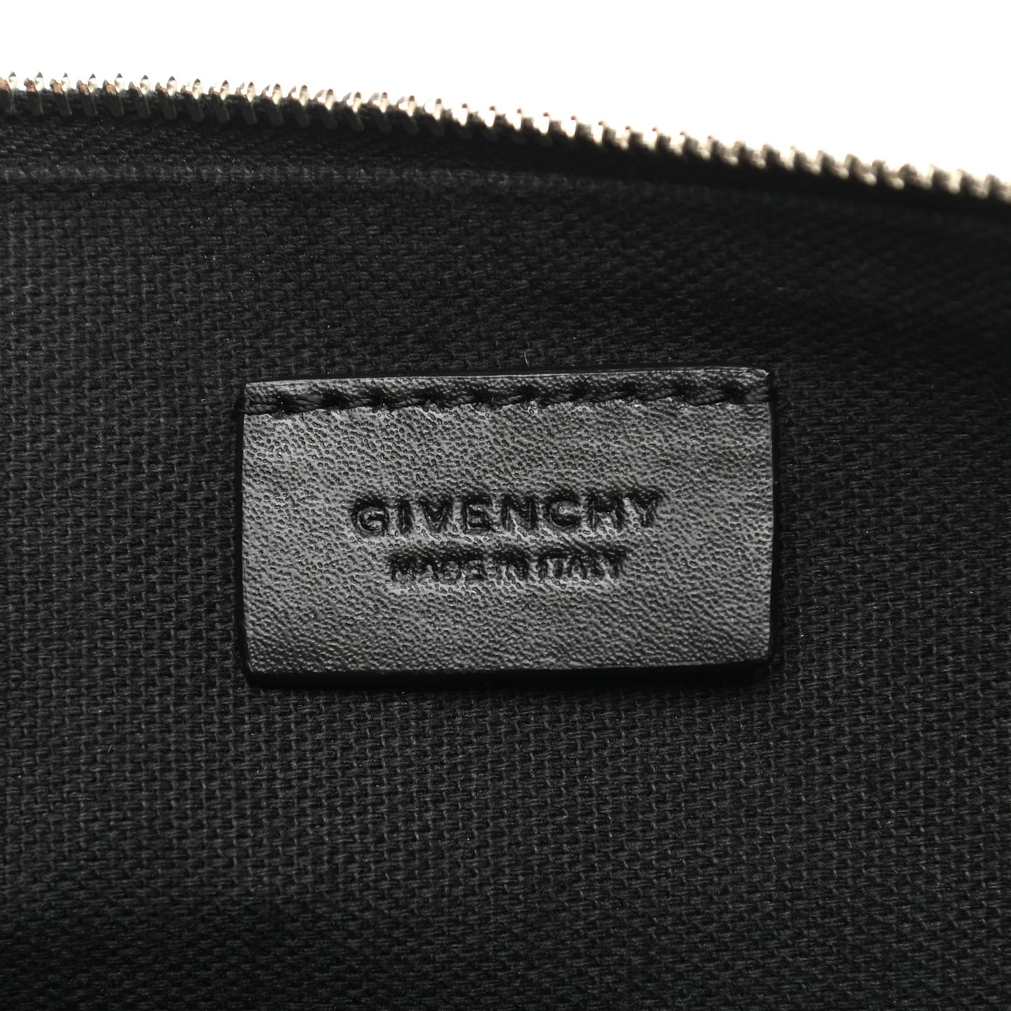 Smooth Calfskin Medium Star Pouch Black
