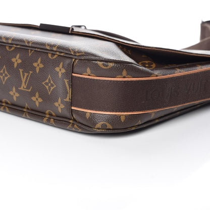Louis Vuitton Monogram Beaubourg MM Messenger Bag 12 of 13