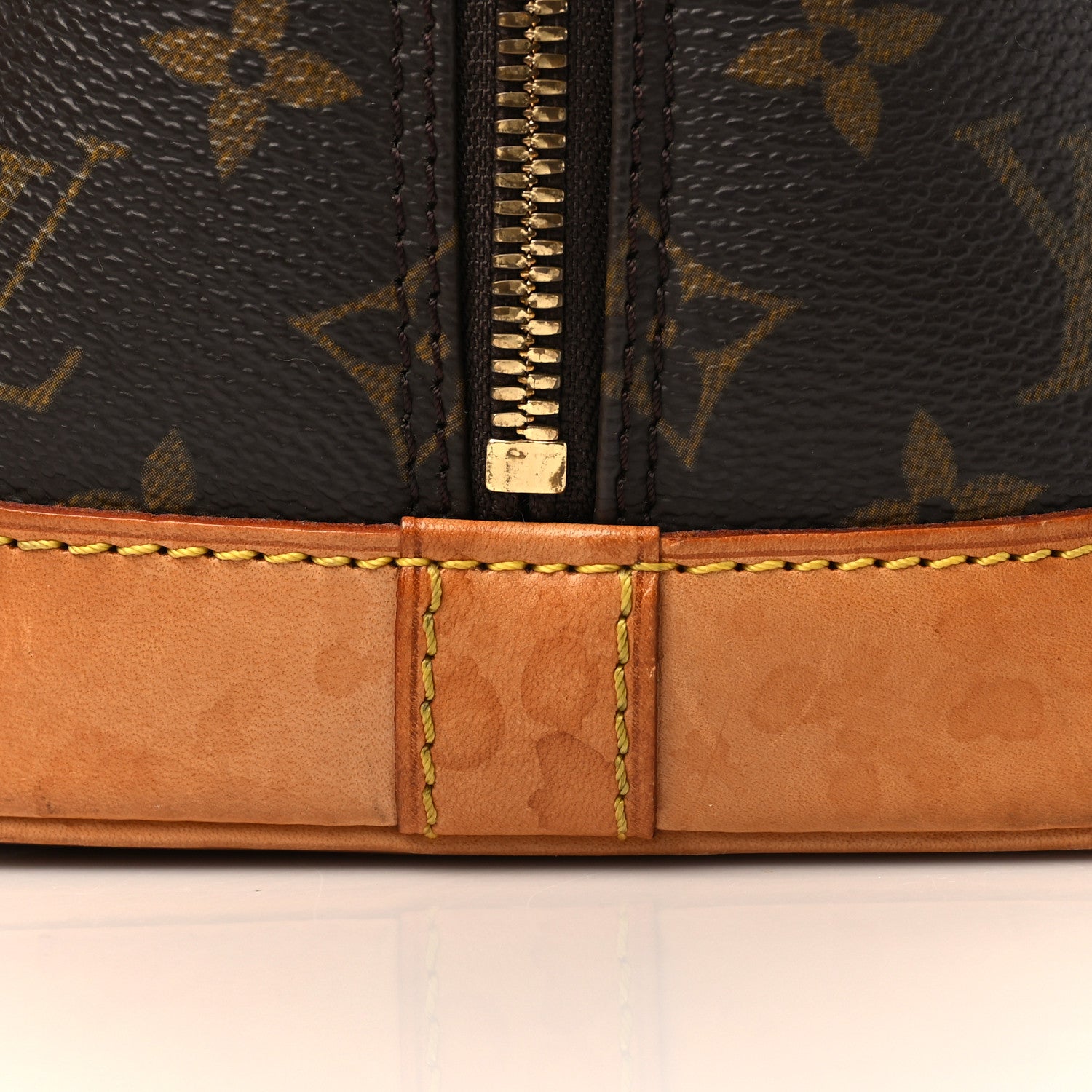 Louis Vuitton Monogram Alma PM 7 of 9