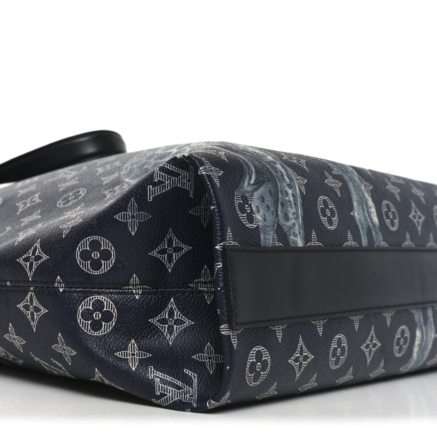 Louis Vuitton Savane Monogram Chapman Atlas Tote Ink 8 of 9