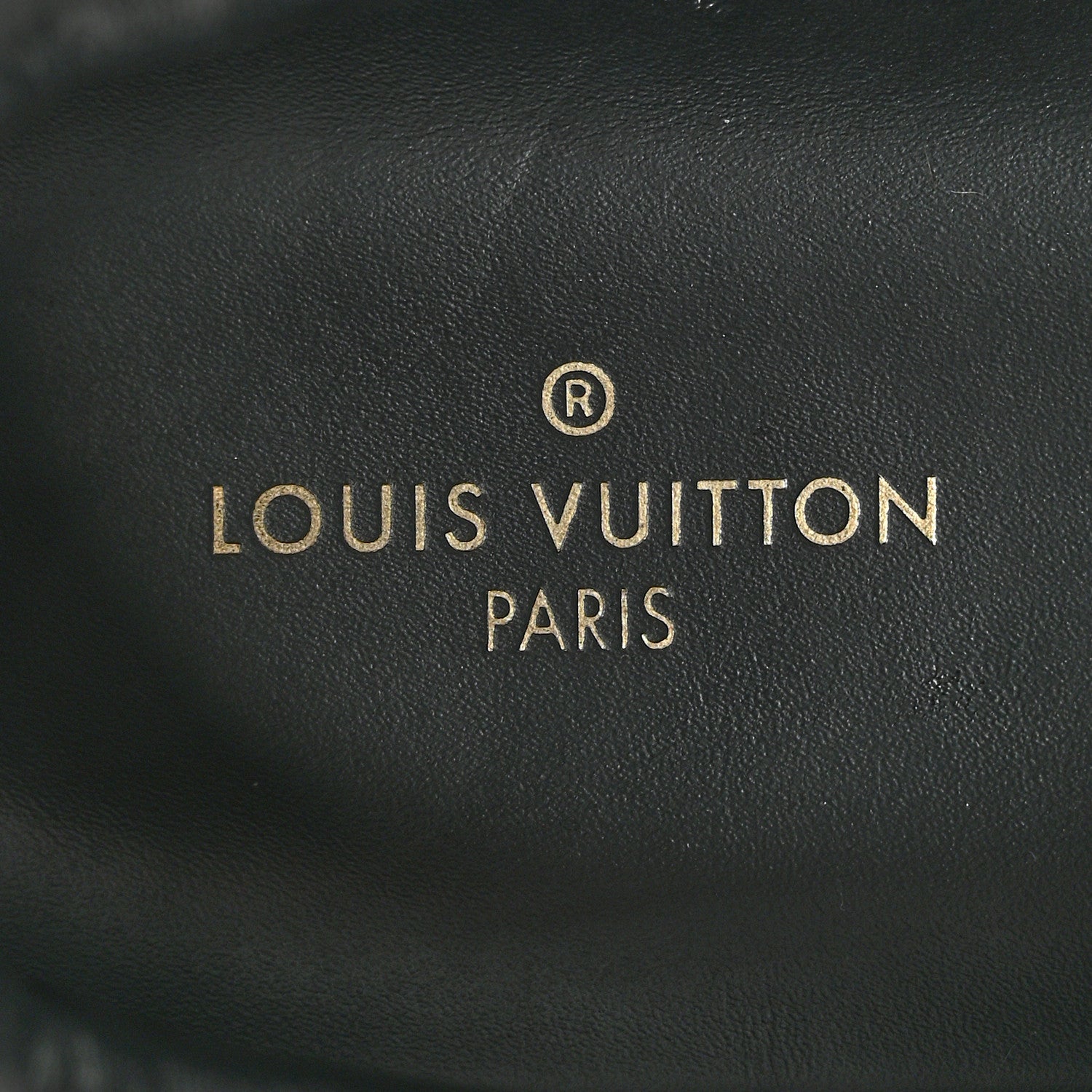 Louis Vuitton Calfskin Monogram Mens Rivoli Sneakers 9 White Black 7 of 13
