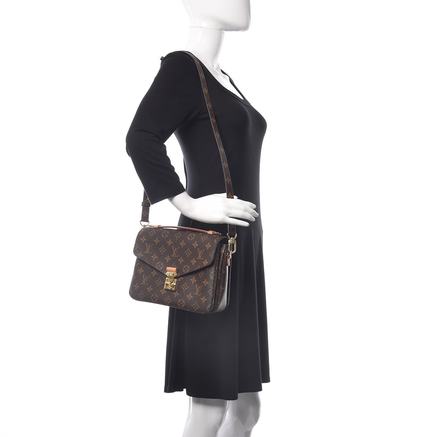 Louis Vuitton Monogram Pochette Metis 2 of 10