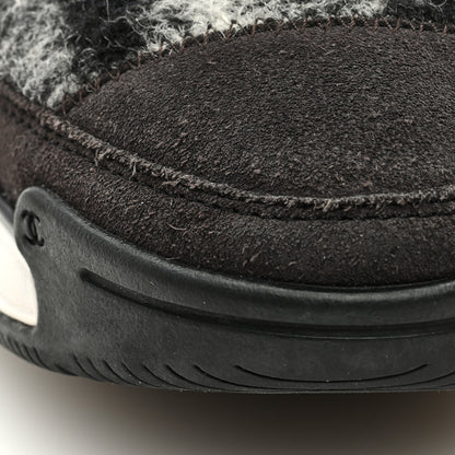 Chanel Suede Calfskin Mixed Fibers CC Sneakers 38 Grey 9 of 10