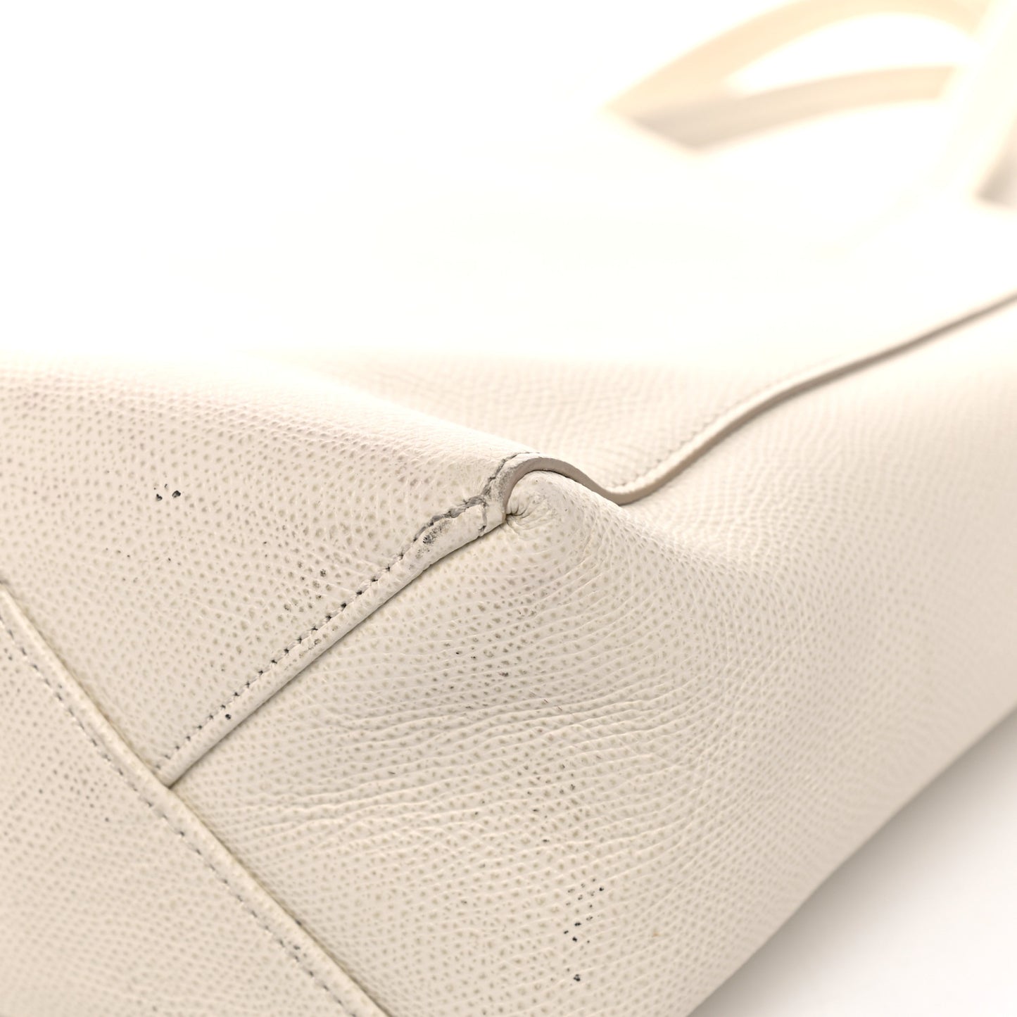 Grained Calfskin Small Vertical Cabas Cream