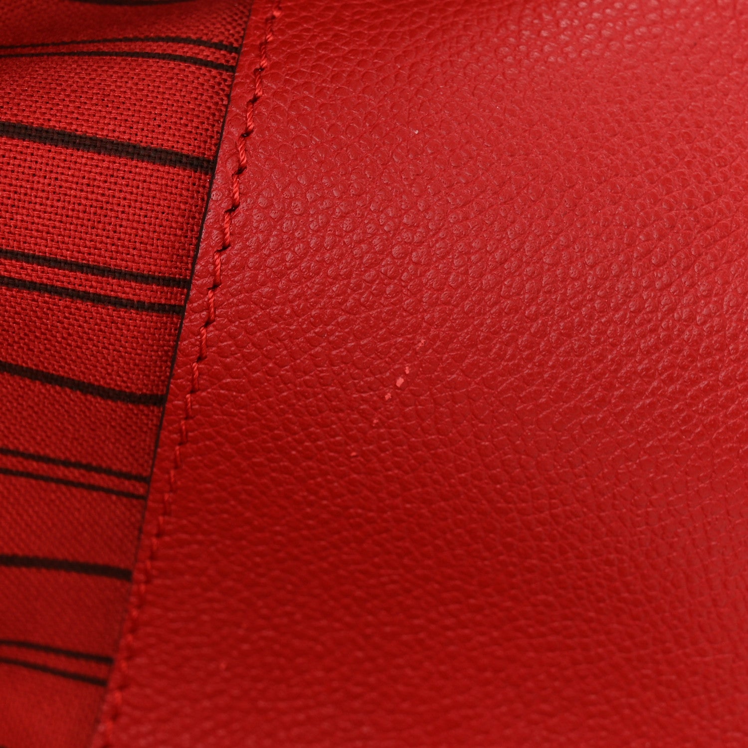Louis Vuitton Empreinte Melie Cherry 12 of 12
